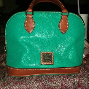 Purse bpsu suits.bathing suits shoes